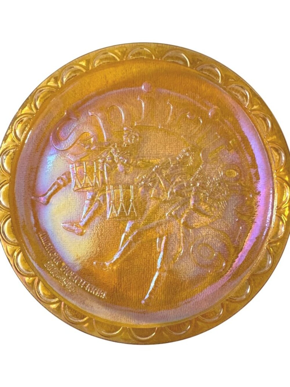 Spirit of 76 Bicentennial plate Marigold Carnival Glass 1976 8 in. Iridescent